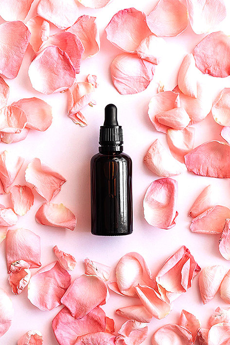 Routine beauté flacon sérum acide hyaluronique hydratation soins de la peau luxe haut de gamme Élite Sélect comparatif sérums skincare
